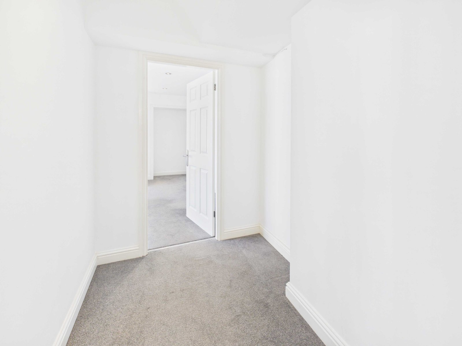 2 Bedroom Flat – Moor Street