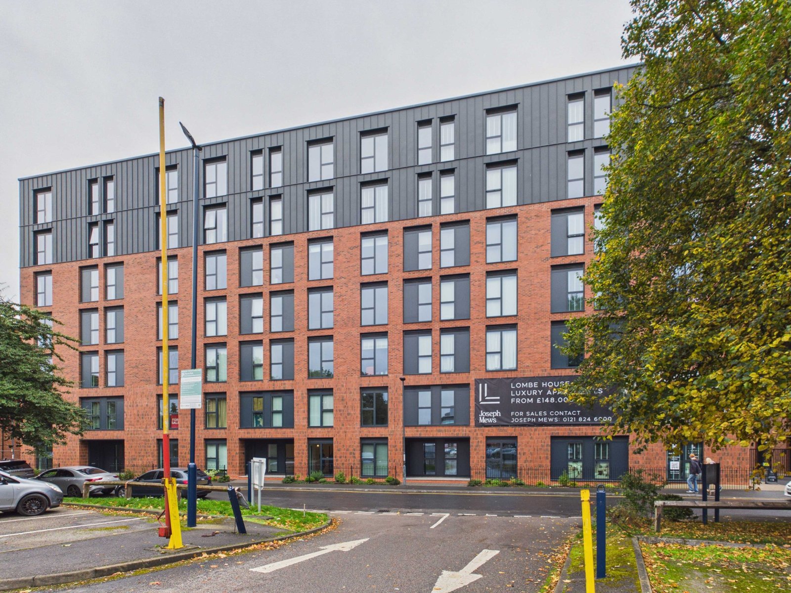 Lombe House – Studio Apartment