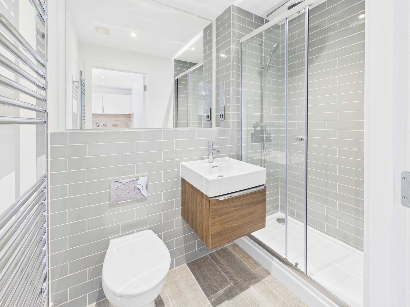 Lombe House – Studio Apartment